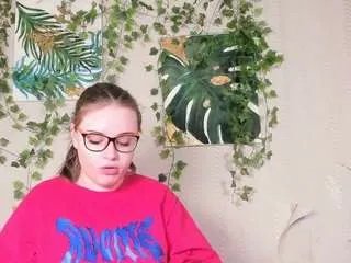 Offline naughtycharming on CamSoda