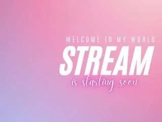 Freechat nicolebloom on CamSoda