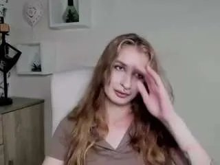 ninablond1 on CamSoda 