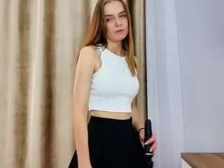 Freechat sadiedelpiano on CamSoda