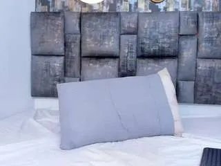 Offline saraaalvarexz on CamSoda