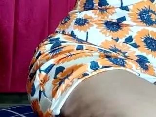 Offline sexysapna on CamSoda