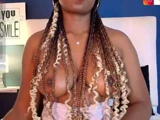 Freechat shanyqueen on CamSoda