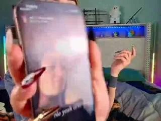 Freechat starryari69 on CamSoda