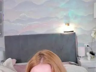 Offline toricat on CamSoda