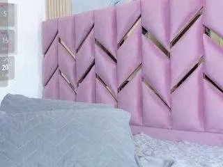 Offline valentinarivas on CamSoda