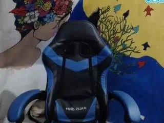 Offline yohatinelly on CamSoda