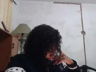 Offline yohatinelly on CamSoda