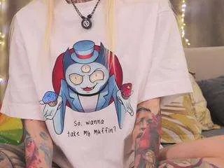 Freechat yourfeetmodel on CamSoda