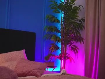 Freechat alexxisrae on Chaturbate