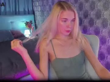 Freechat bella_stewartt on Chaturbate