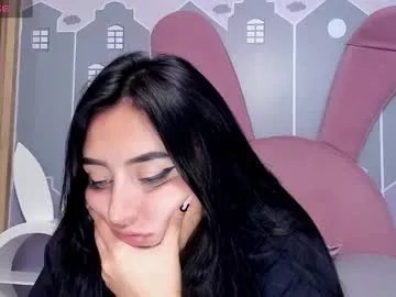 Freechat camilahunter__ on Chaturbate