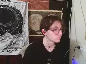 Freechat cosmonudes on Chaturbate