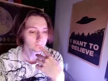 Freechat cosmonudes on Chaturbate