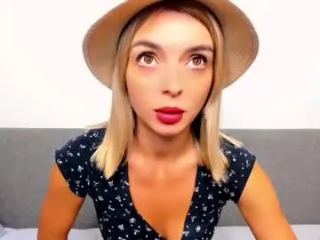 Freechat ellen_flow on Chaturbate