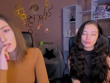 Freechat evelina_sun_ on Chaturbate