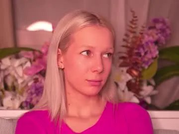 Freechat flexylover_ on Chaturbate