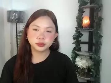 jessiefoxx0 on Chaturbate 