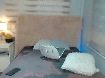 jessiefoxx0 on Chaturbate 