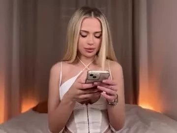 Group julia_rle on Chaturbate