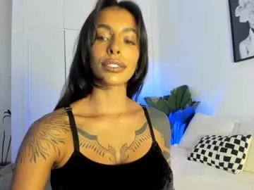 Freechat kaligray10 on Chaturbate