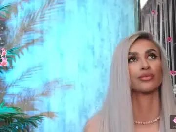 Freechat karlabart on Chaturbate