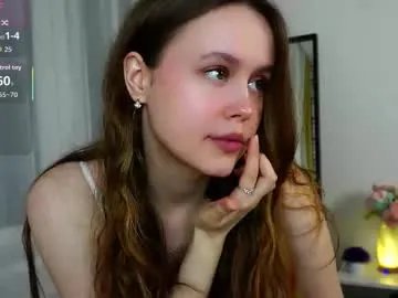 Freechat kendraedger on Chaturbate