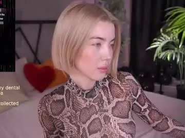 Freechat lindathacker on Chaturbate