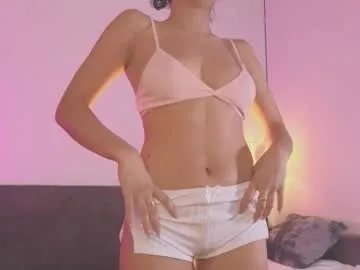 Group littlee_sophi_ on Chaturbate