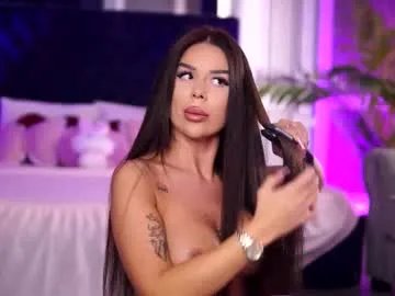 Freechat misskiarra on Chaturbate