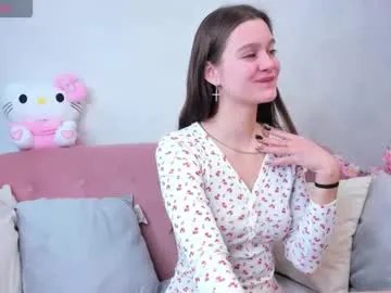 renesmy_black on Chaturbate 