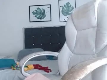 Freechat selena_hotmilf on Chaturbate