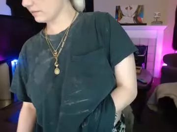 Freechat skyblu1 on Chaturbate