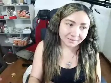 Freechat vellarossa on Chaturbate