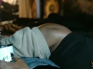 Freechat xxxjrstrokesxxx on Chaturbate