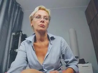 addie_lynn on Flirt4Free 