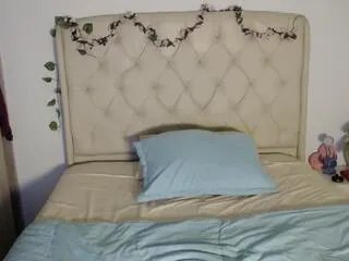 Freechat alice_kizar on Flirt4Free