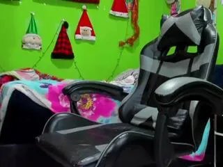 arian_pervert on Flirt4Free 