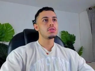 Private austin_col on Flirt4Free