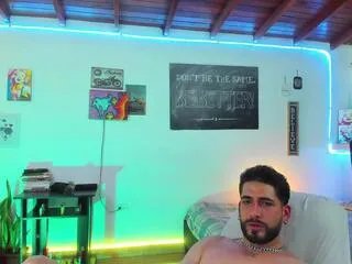 Freechat colin_dilan on Flirt4Free