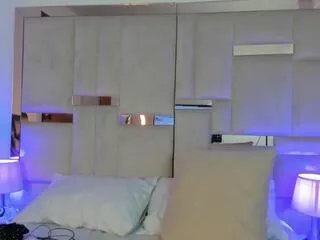 Freechat deynar_williams on Flirt4Free