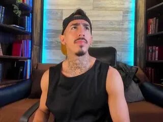 donovan_desmond on Flirt4Free 