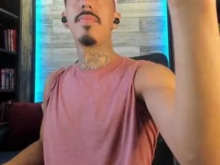 donovan_desmond on Flirt4Free 