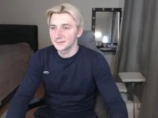 Offline elvin_vaenight on Flirt4Free