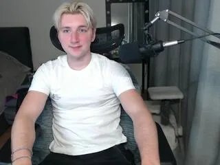 Offline elvin_vaenight on Flirt4Free