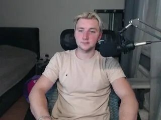 Offline elvin_vaenight on Flirt4Free