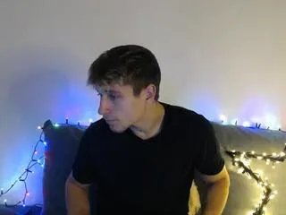 Freechat evan_richmond on Flirt4Free