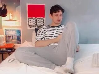 Freechat gabriel_navas on Flirt4Free