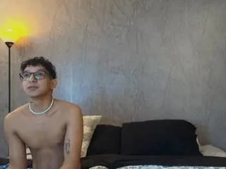 Offline jake_milo on Flirt4Free