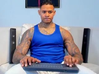 Offline jared_kushh on Flirt4Free